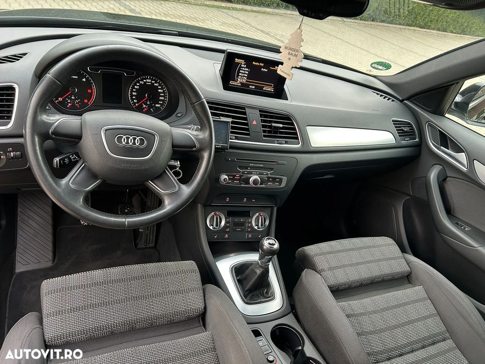 Audi Q3 2.0 TDI - 6