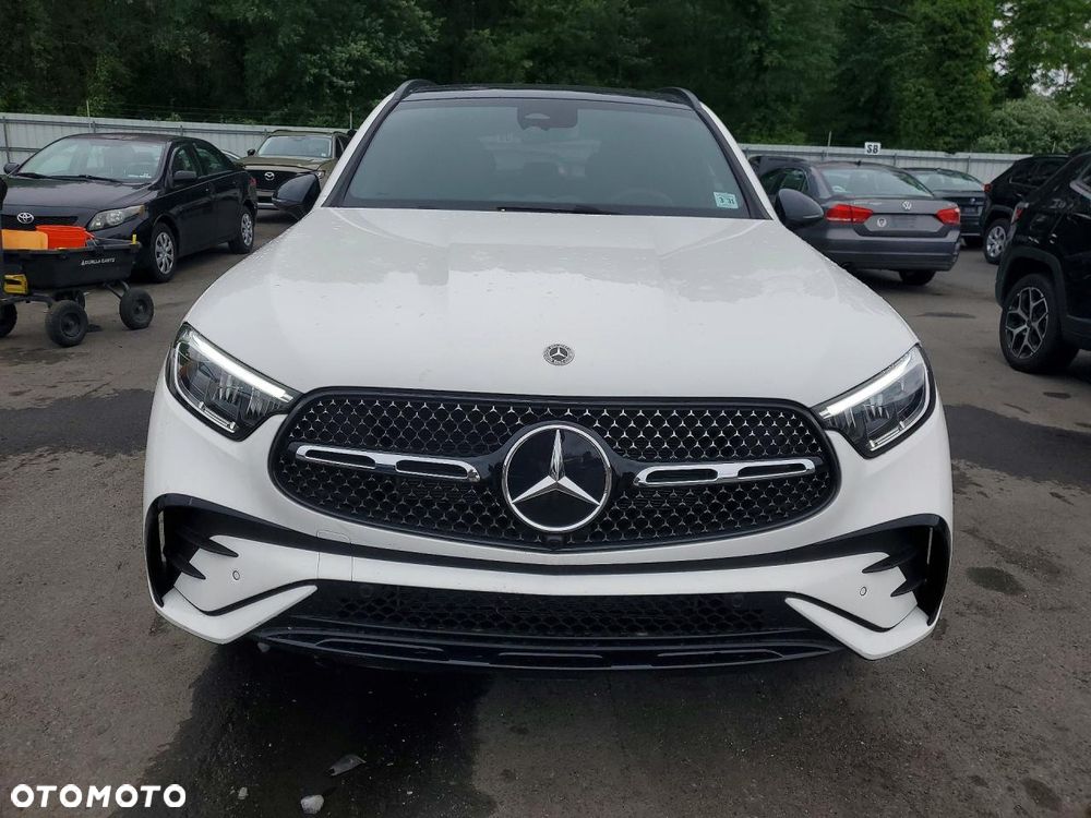 Mercedes-Benz GLC 300 4Matic 9G-TRONIC Edition Avantgarde - 6