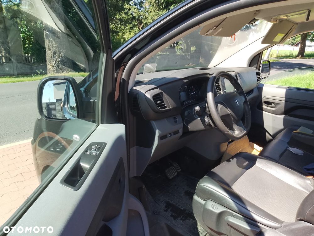 Peugeot expert asphalt L3 - 18