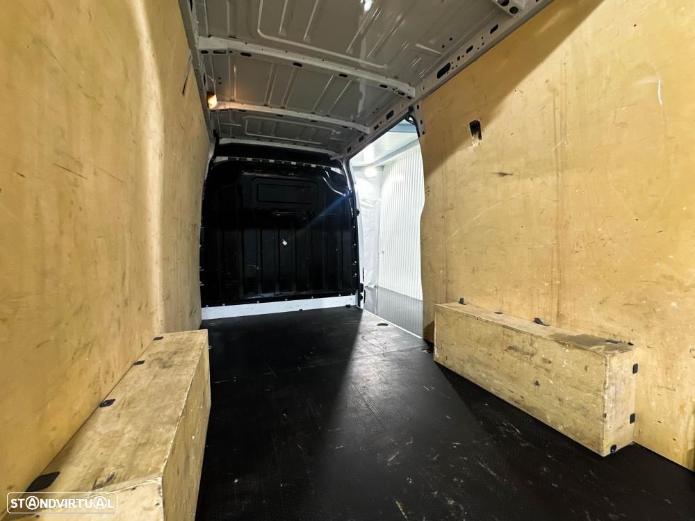 Renault Master L2H2 2.3 DCi 135cv Confort - 19