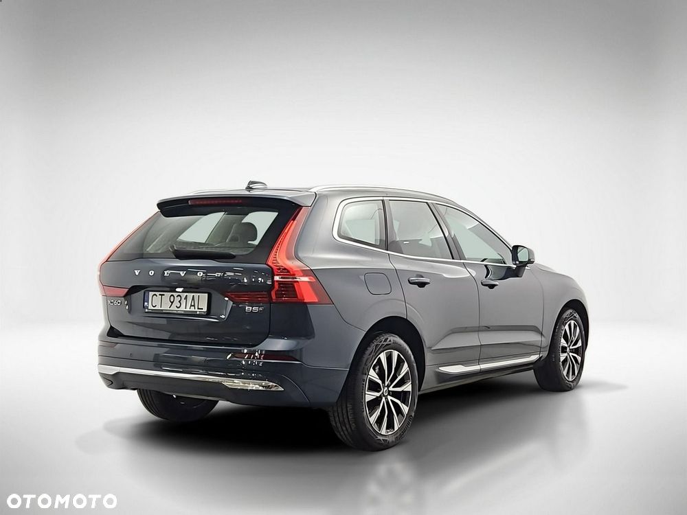 Volvo XC 60 B5 B AWD Plus Bright - 5