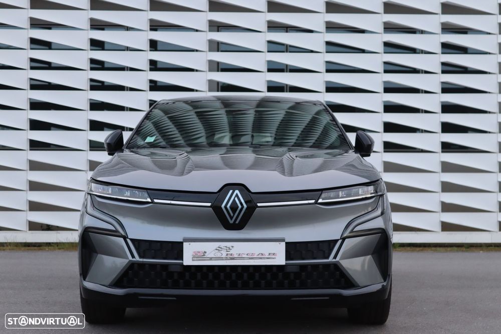 Renault Mégane E-Tech - 4