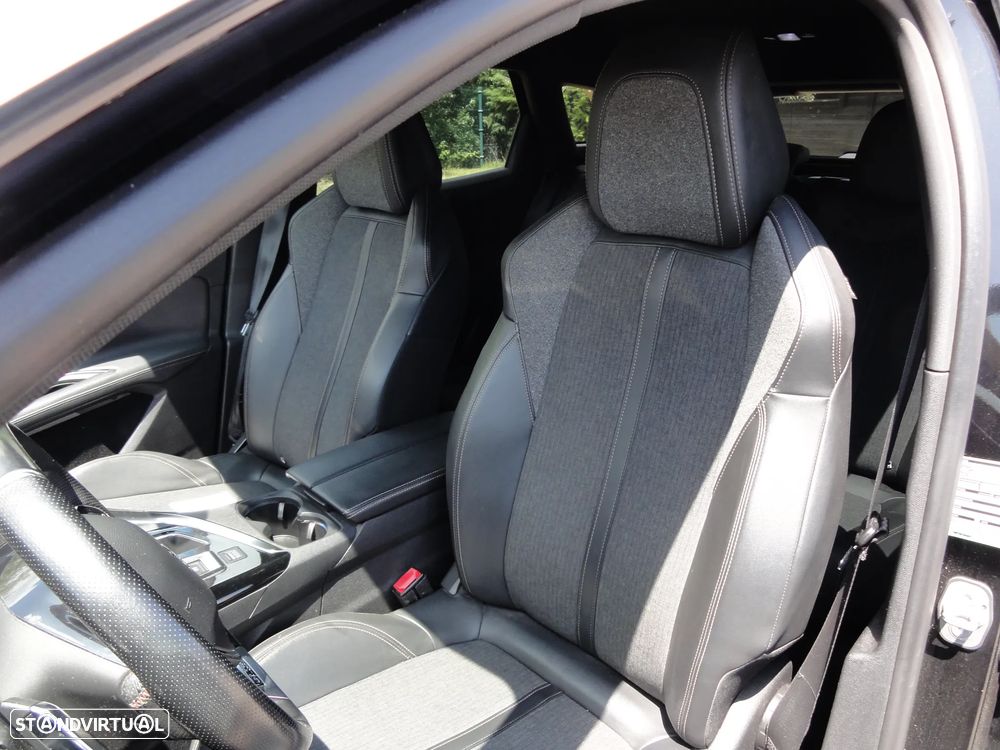 Peugeot 3008 2.0 BlueHDi GT Line EAT8 - 14
