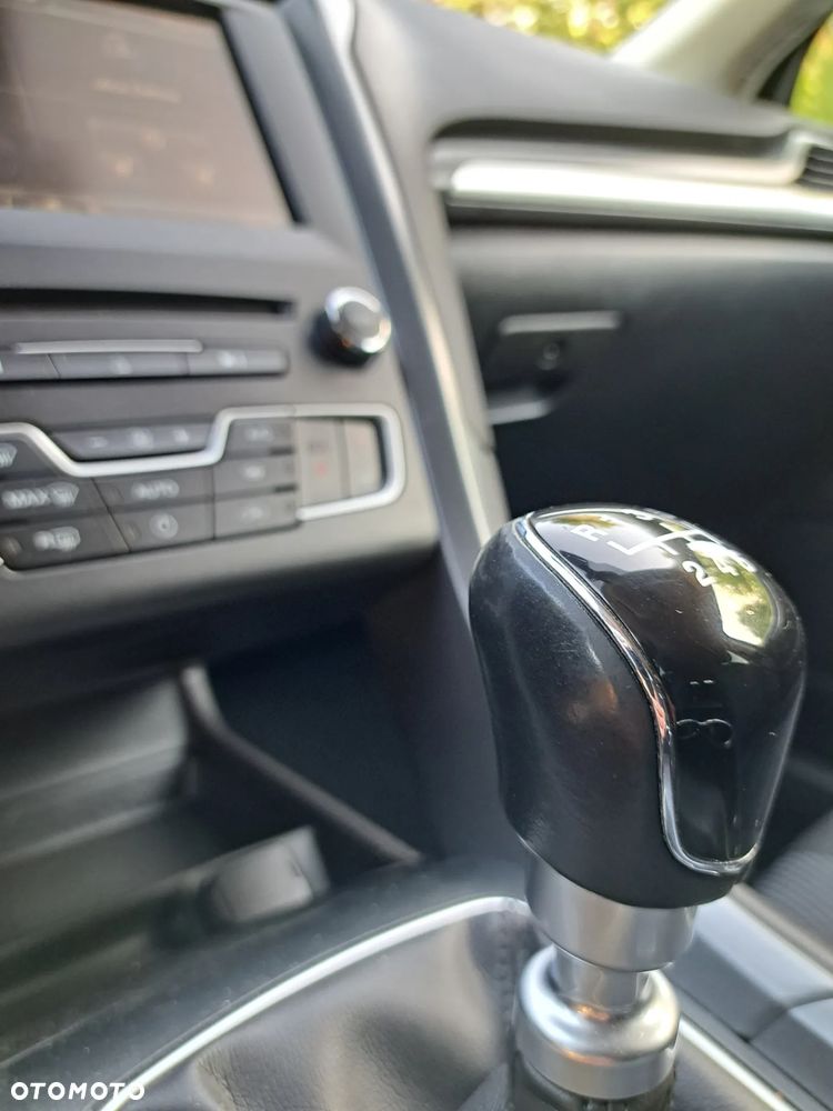 Ford Mondeo 2.0 TDCi Gold Edition - 11