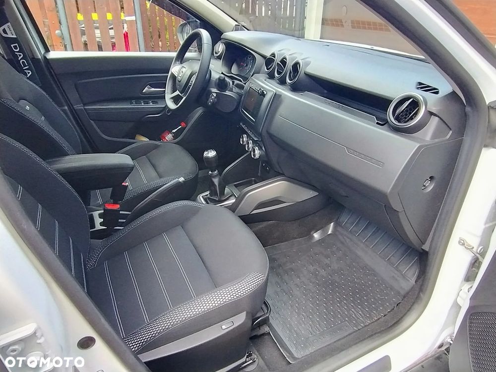Dacia Duster 1.3 TCe FAP Prestige - 17