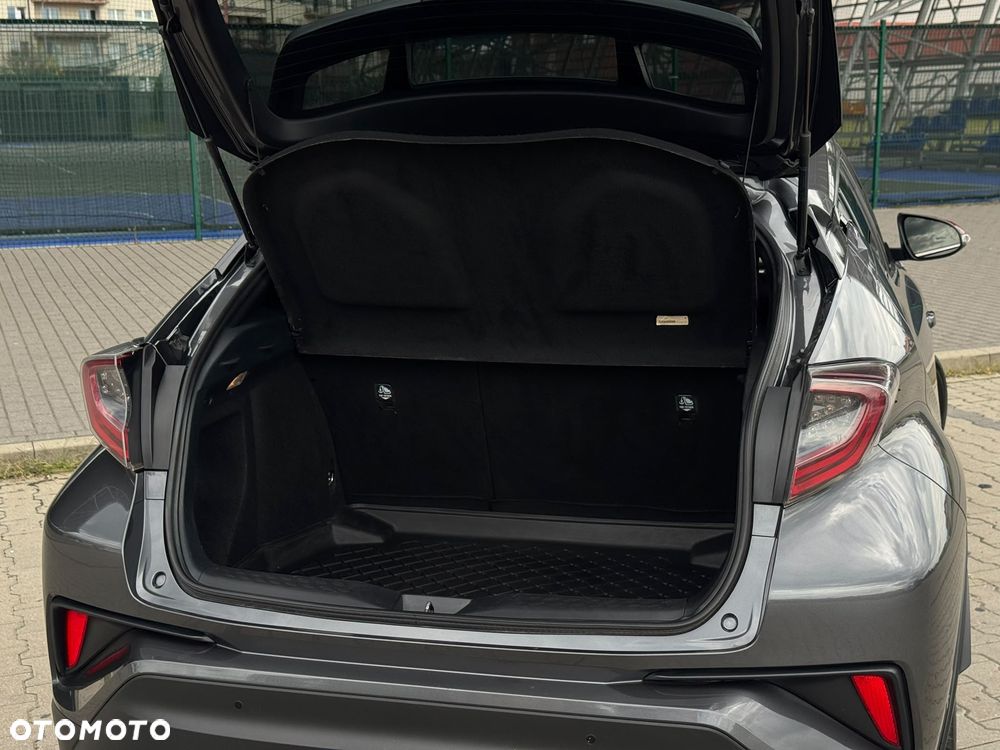 Toyota C-HR 1.8 Hybrid GPF GR Sport - 22