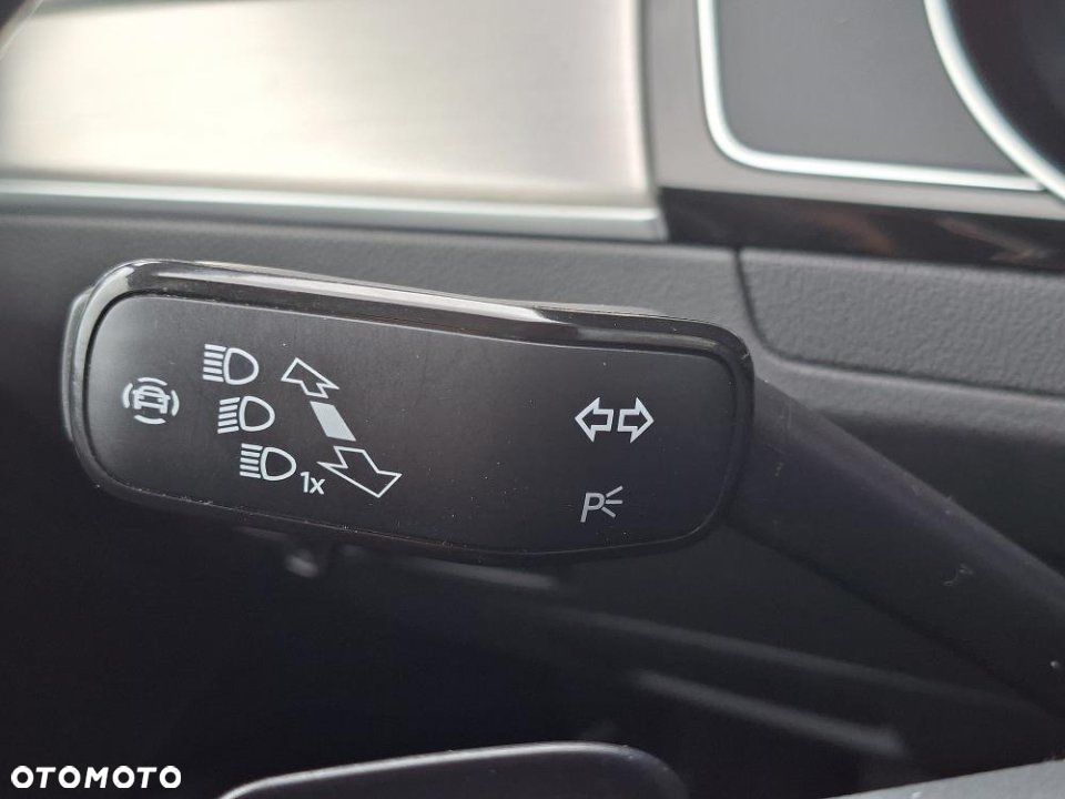 Volkswagen Passat - 21