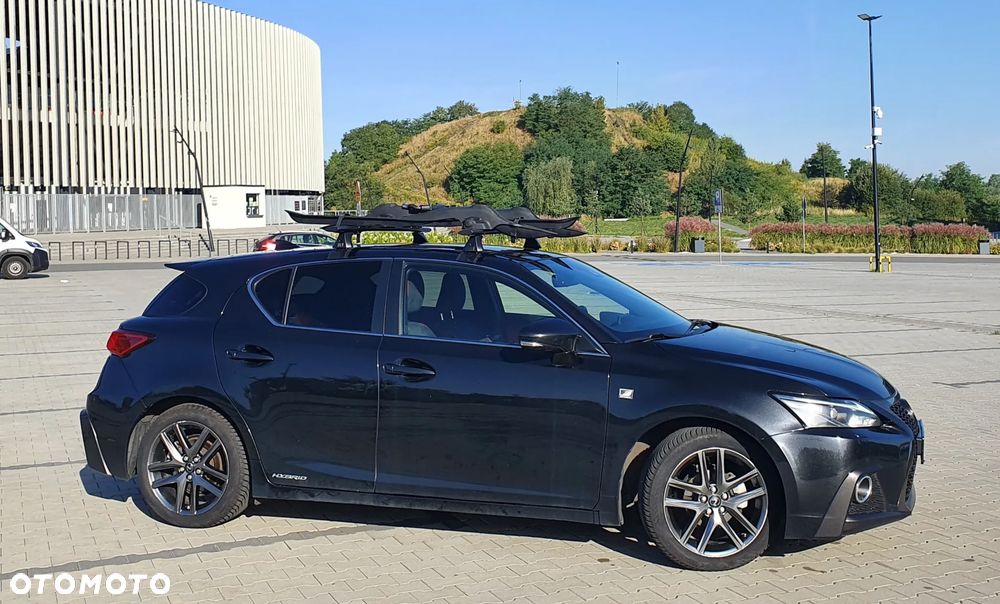 Lexus CT 200h F Sport - 2