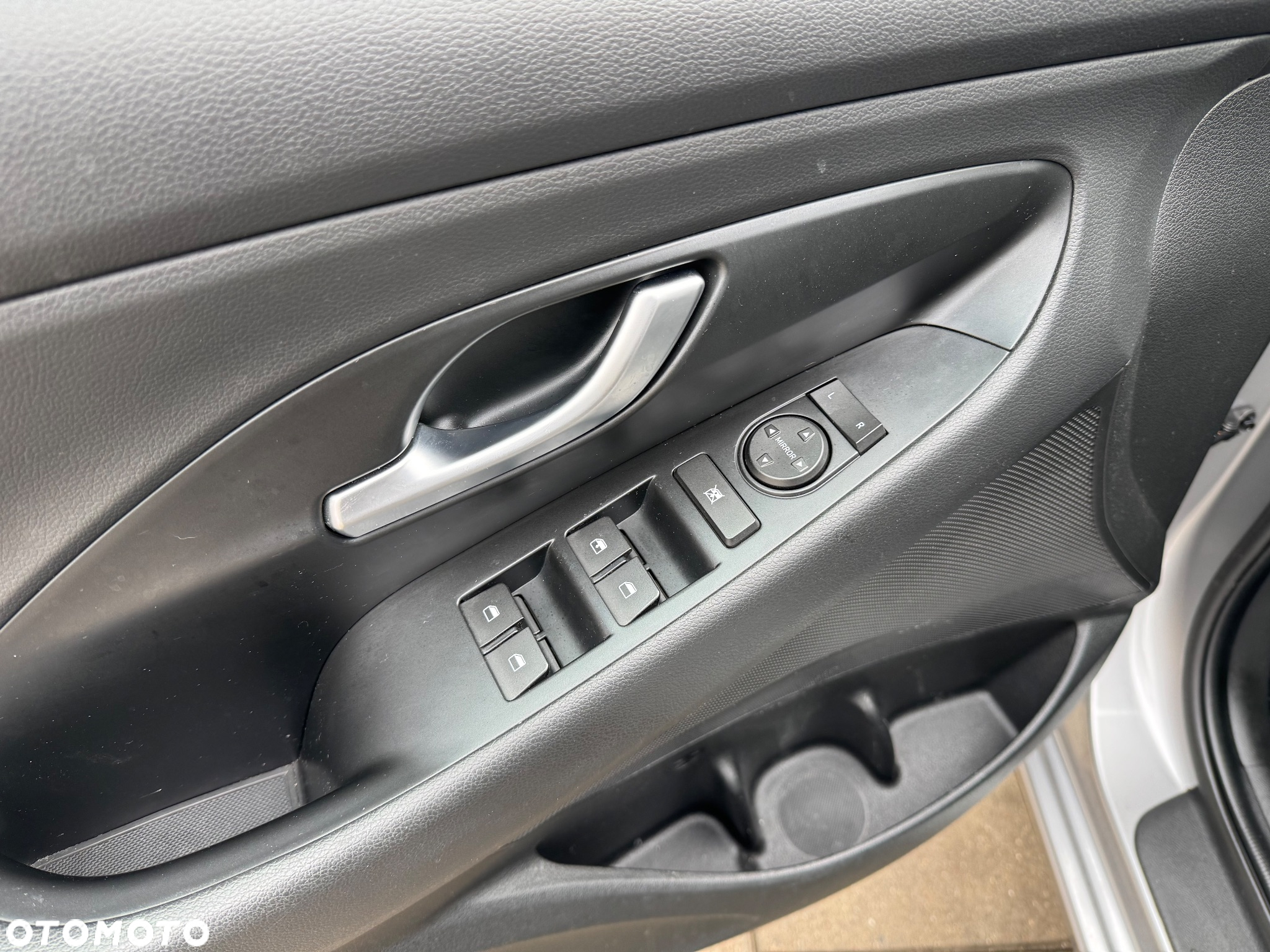 Hyundai i30 1.5 DPI Classic + - 8