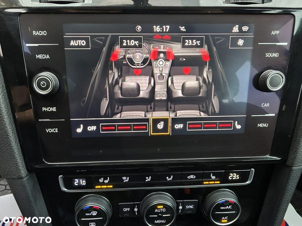 Volkswagen Golf Variant - 13