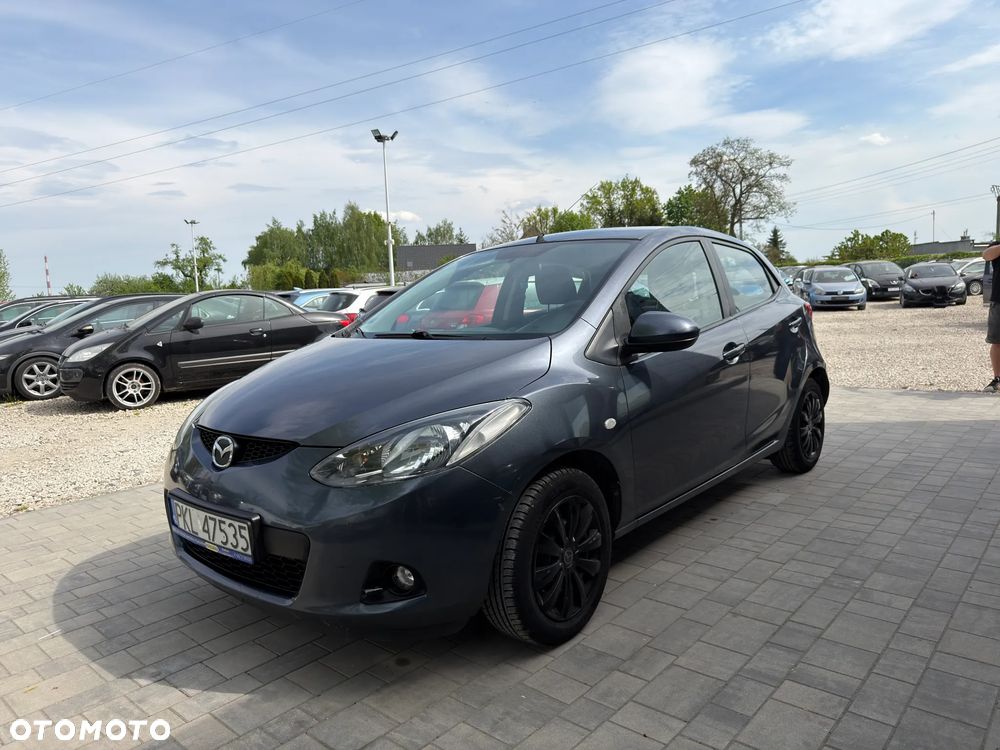 Mazda 2 - 8