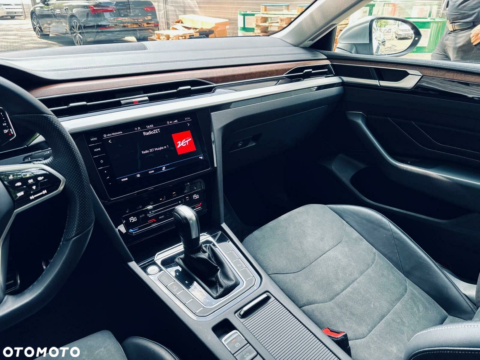 Volkswagen Arteon 2.0 TDI Elegance DSG - 21