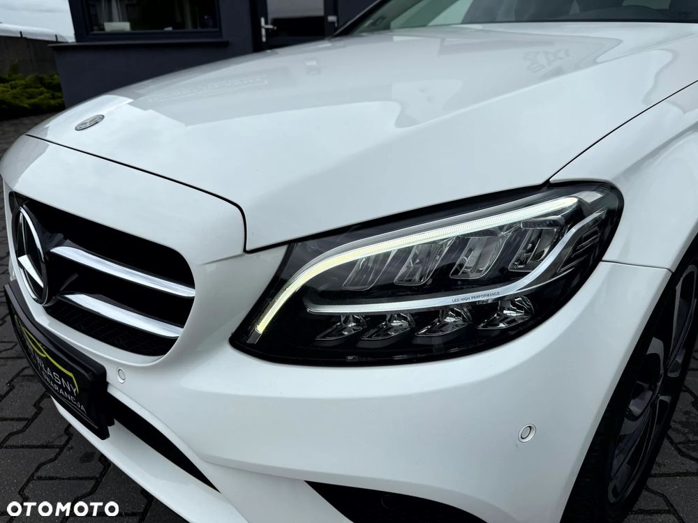 Mercedes-Benz Klasa C 220 d 9G-TRONIC Avantgarde - 37