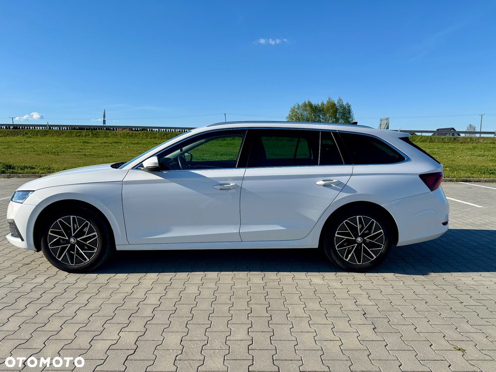 Skoda Octavia 2.0 TDI Style DSG - 3