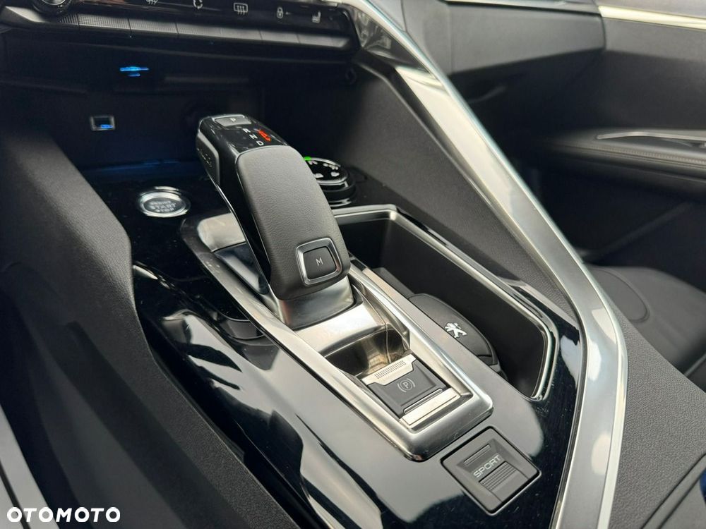 Peugeot 5008 - 22