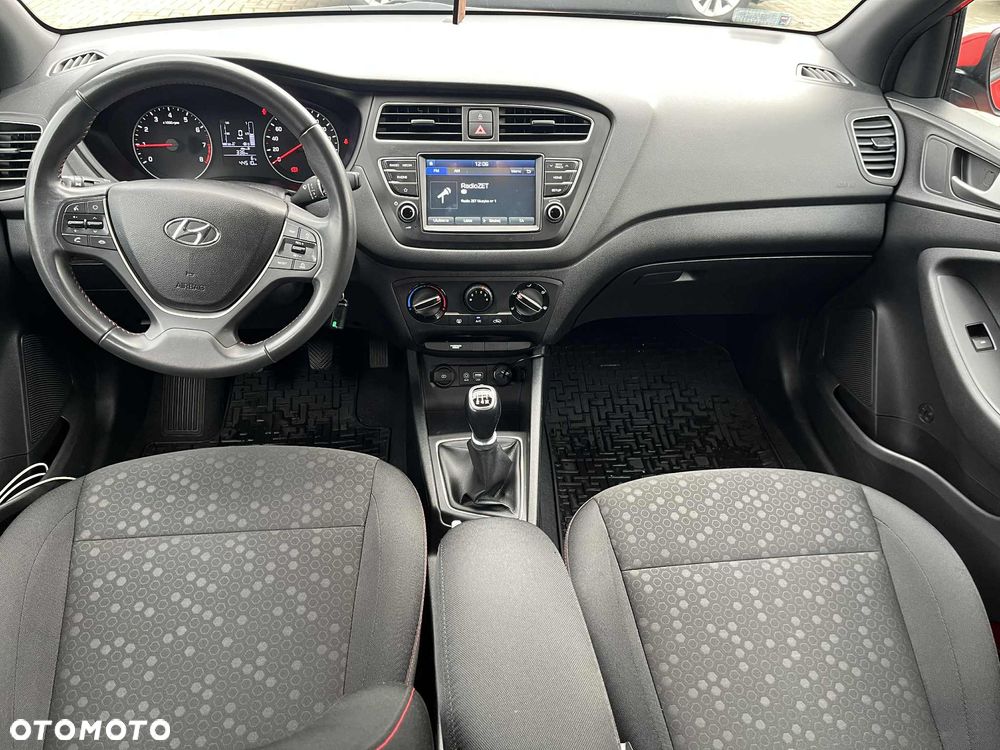 Hyundai i20 1.2 Classic Plus - 4