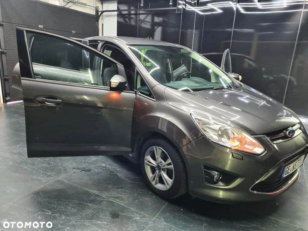 Ford C-MAX - 21