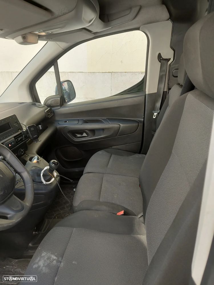 Peugeot Partner - 8