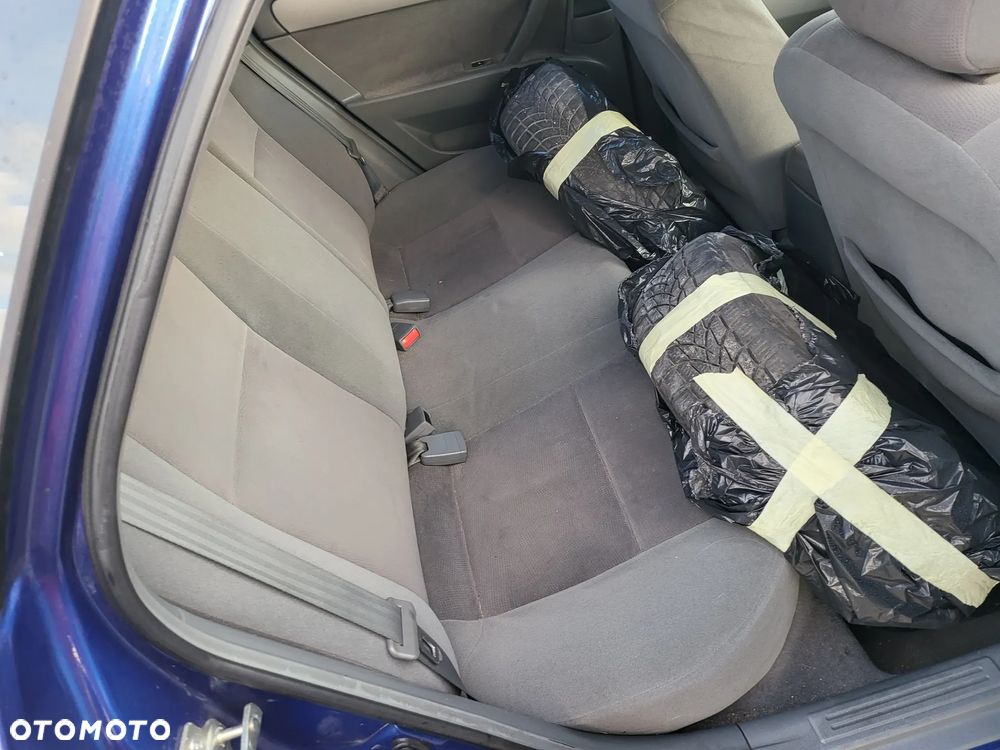 Chevrolet Nubira - 16