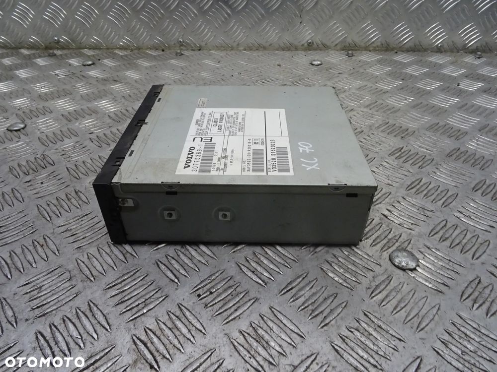 VOLVO XC70 01-07 2.5T 210KM  CZYTNIK PŁYT DVD NAWIGACJI 30775369-1 - 2