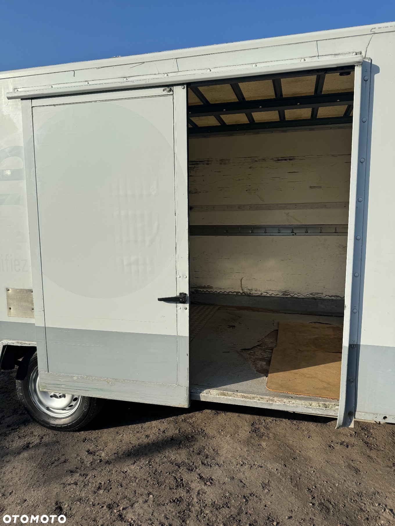 Renault Master 2009r. Kontener Niskopodłogowy Koniowóz Izoterma Max Długi Paka 410cm Winda Dhollandia - 7
