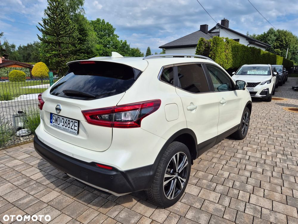 Nissan Qashqai 1.3 DIG-T N-Connecta - 4