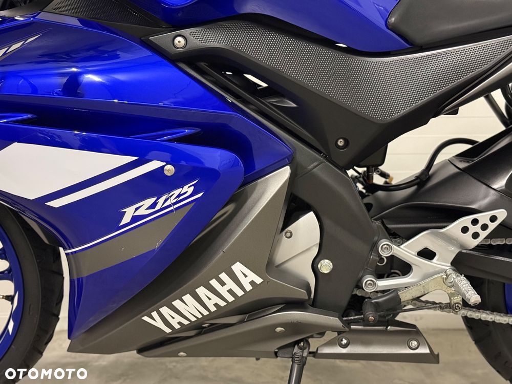 Yamaha YZF - 29