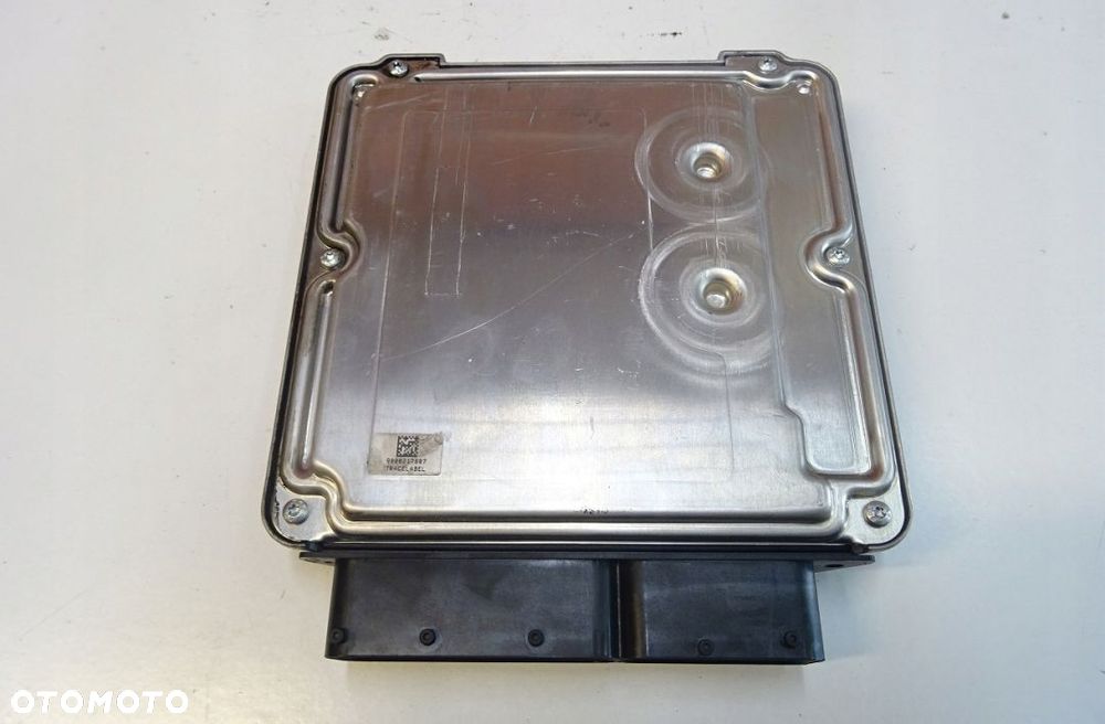 STEROWNIK SILNIKA - VW T5 2.5TDI AXD 070906016CN - 3