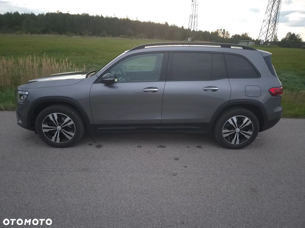 Mercedes-Benz GLB 220 d 8G-DCT - 10