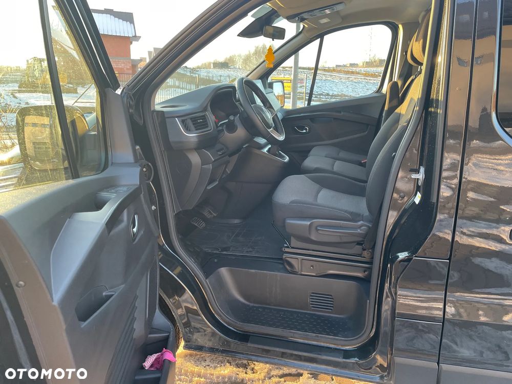 Renault Trafic 2.0 dCi - 15