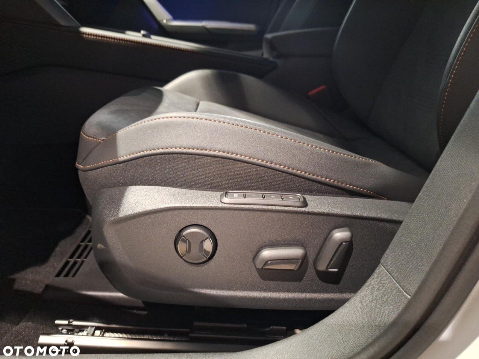 Cupra Formentor - 16