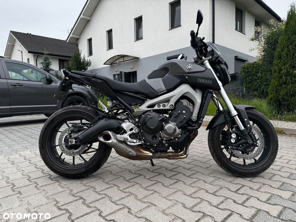 Yamaha MT - 5
