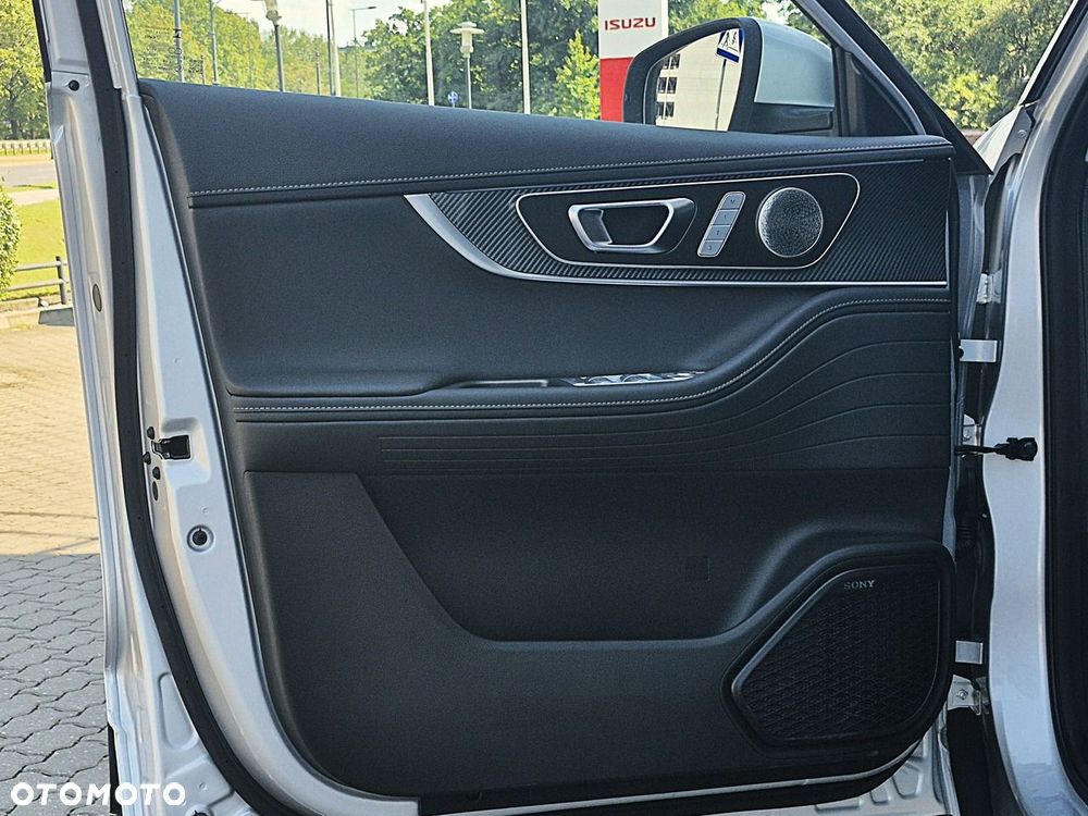 Chery Tiggo 7 1.5 HEV Premium DCT - 18