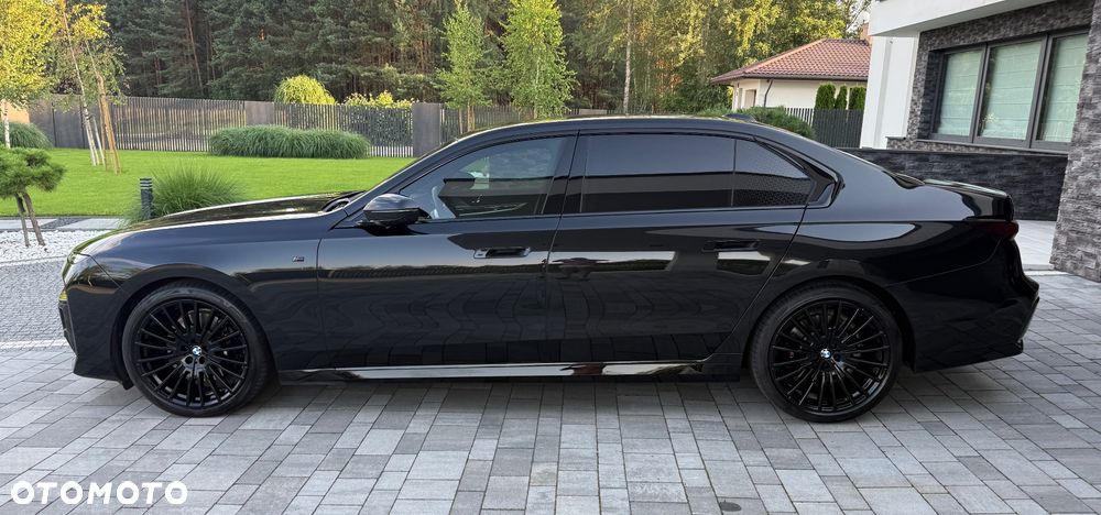 BMW Seria 7 740d xDrive mHEV sport - 7