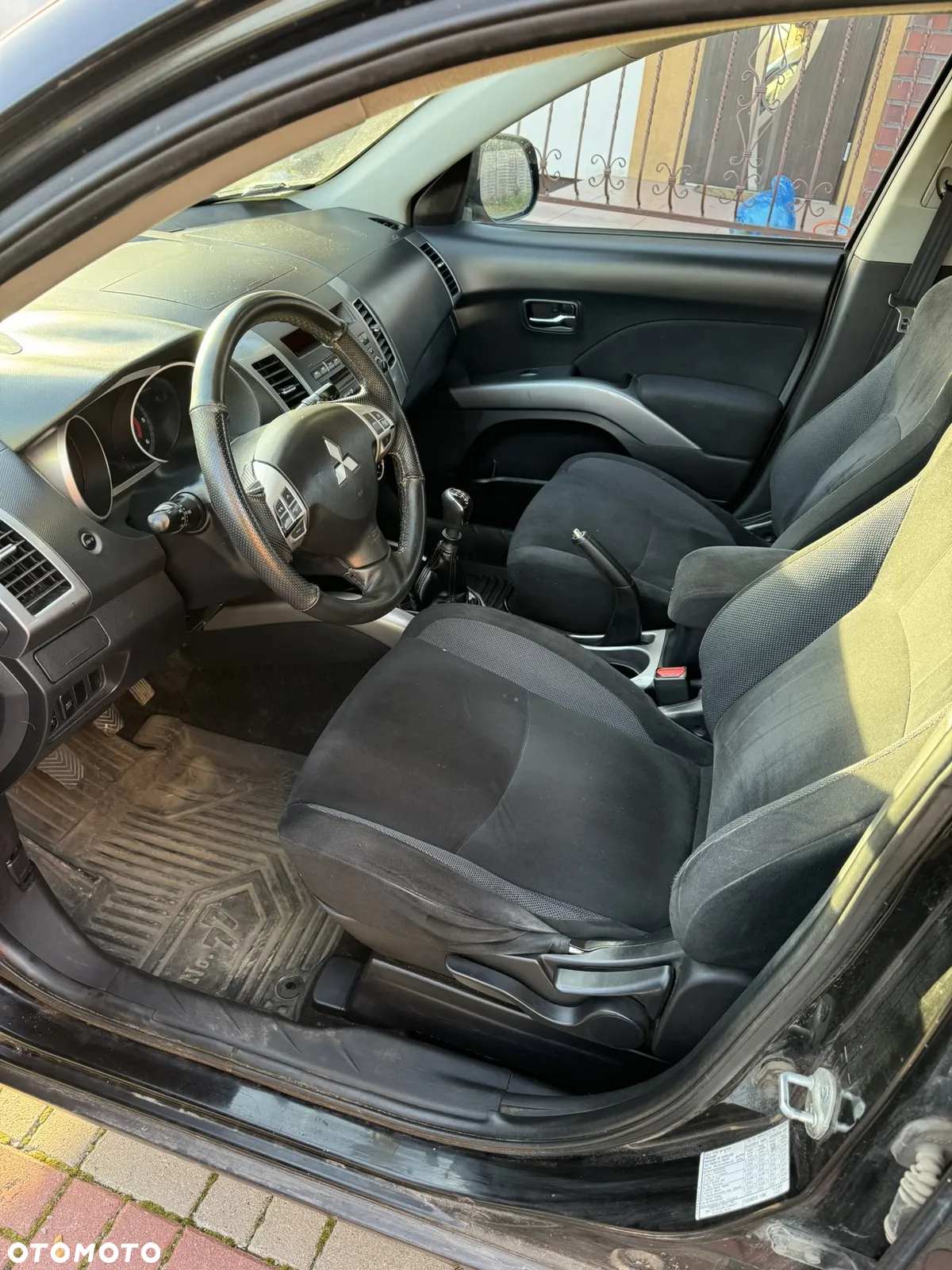Mitsubishi Outlander 2.0 DI-D 4WD Instyle - 5