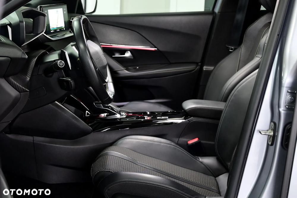 Peugeot 2008 BlueHDi 130 EAT8 GT Pack - 19