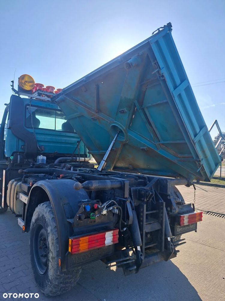 Mercedes-Benz Unimog - 5