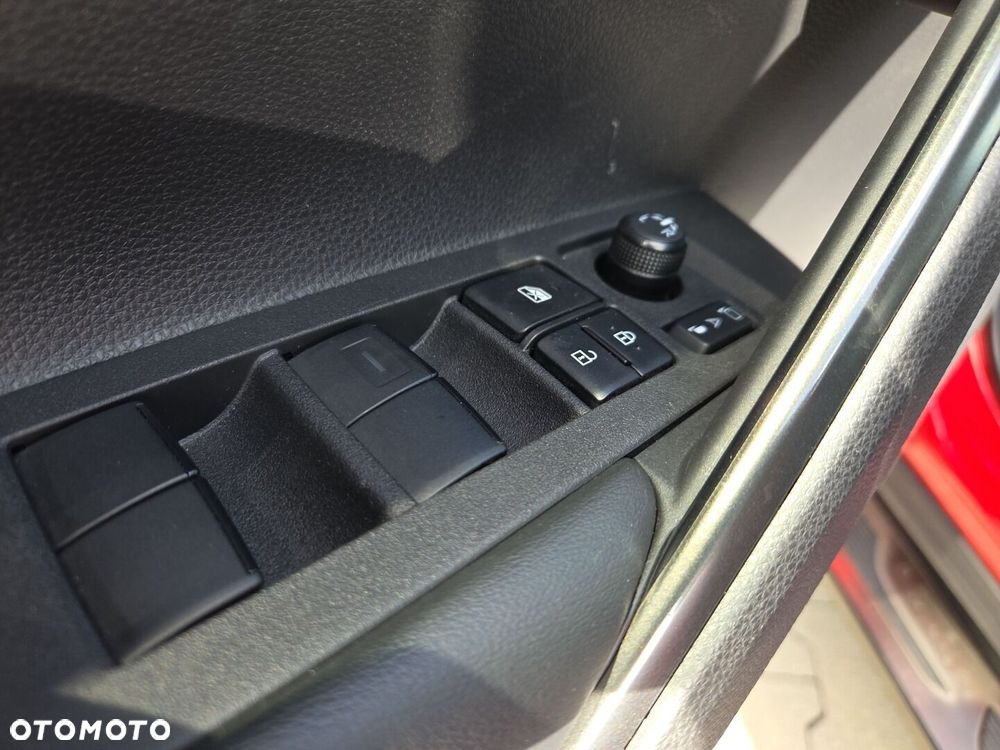 Toyota Corolla Cross 2.0 Hybrid Executive - 31