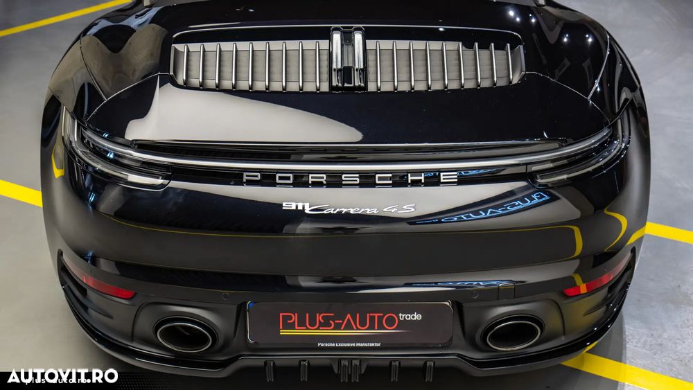 Porsche 911 4S - 12