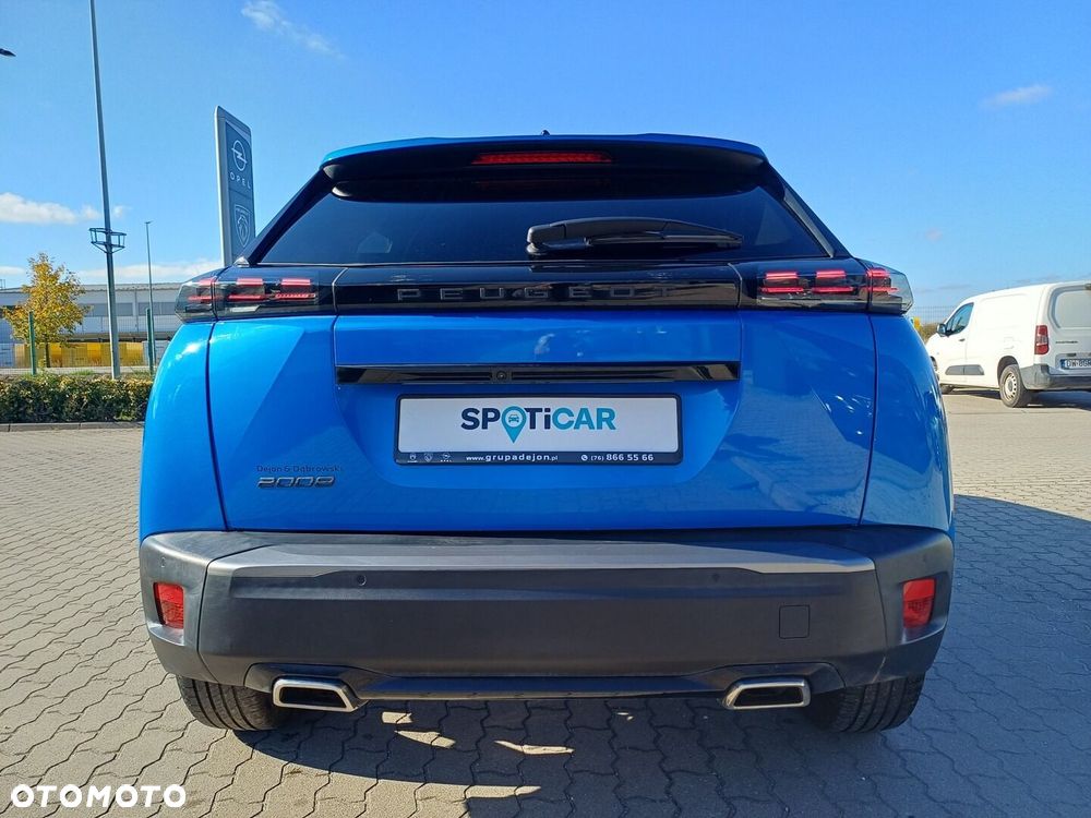 Peugeot 2008 1.2 PureTech Allure S&S EAT8 - 5