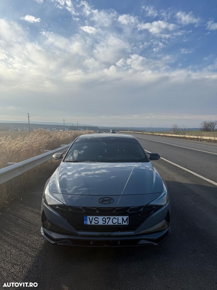 Hyundai Elantra 1.6 l 123 CP CVT Exclusive Navi - 4