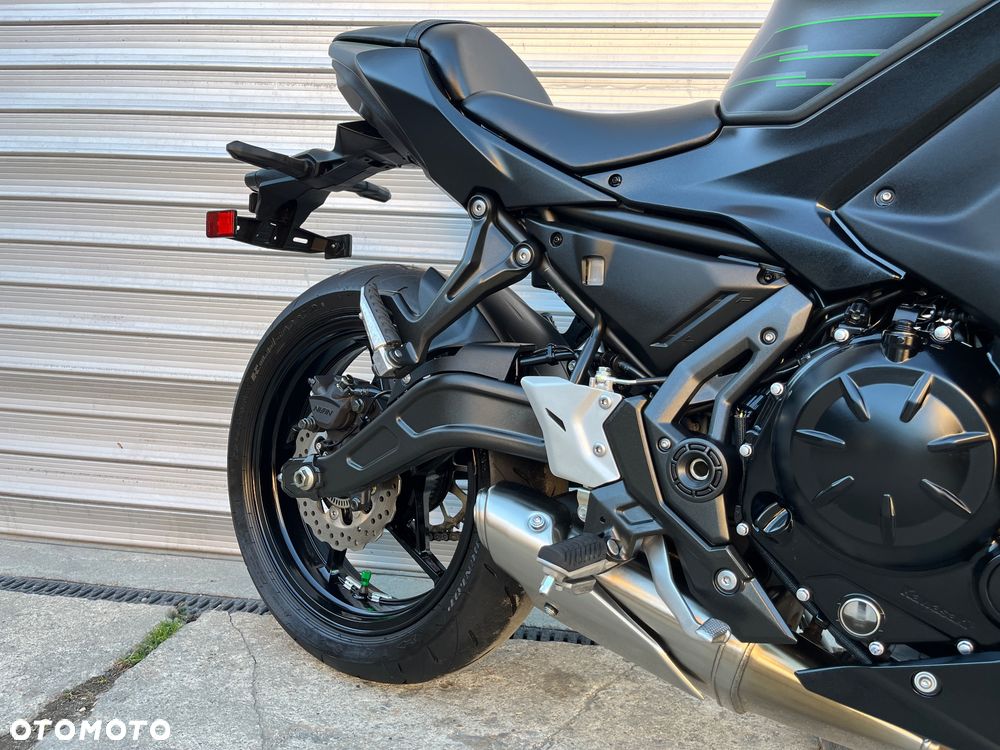 Kawasaki Ninja - 22