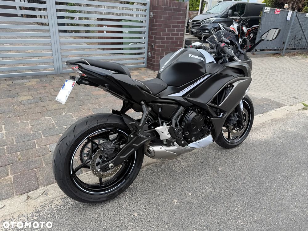 Kawasaki Ninja - 3