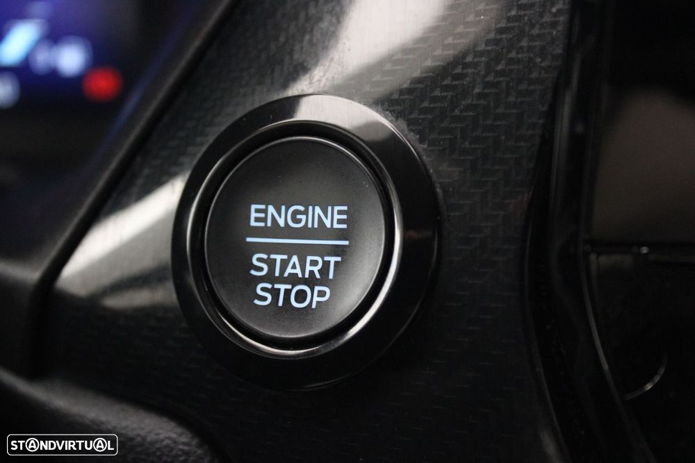 Ford Puma 1.0 EcoBoost MHEV ST-Line X Vivid Ruby Edition — fotografia 13