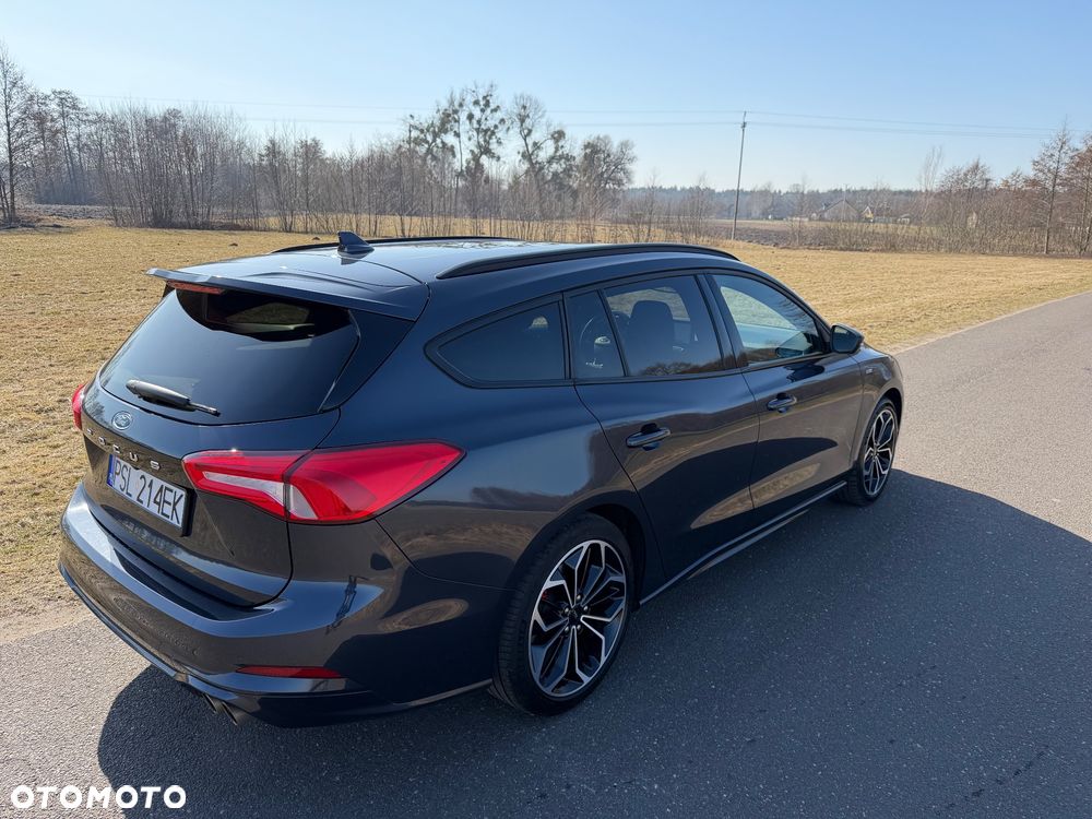 Ford Focus 1.5 EcoBoost STart-Stopp-System ST-LINE - 9