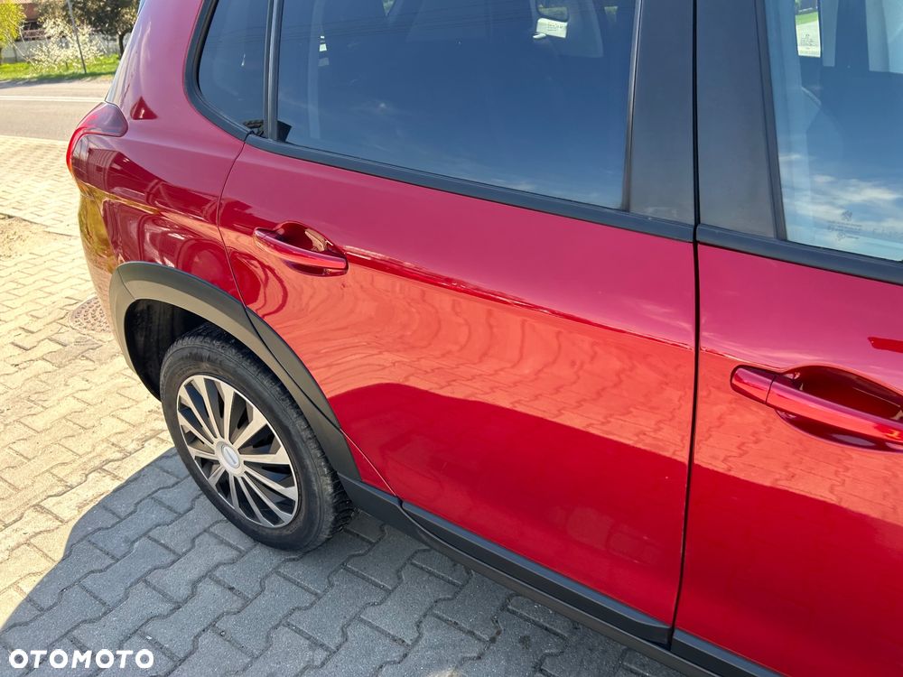 Peugeot 2008 BlueHDi 100 STOP & START Signature - 27