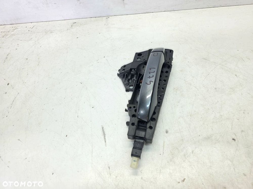 KLAMKA PRAWA KEYLESS LED AUDI Q7 4M 4M037886A LZ7S - 2