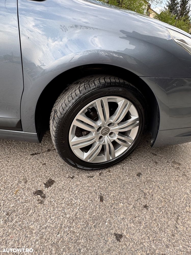 Citroën C4 1.6 HDI 16V SX - 15