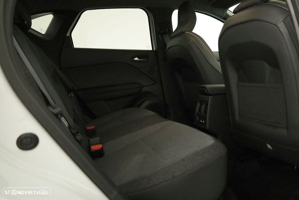 Renault Captur 1.0 TCe Techno Bi-Fuel - 23