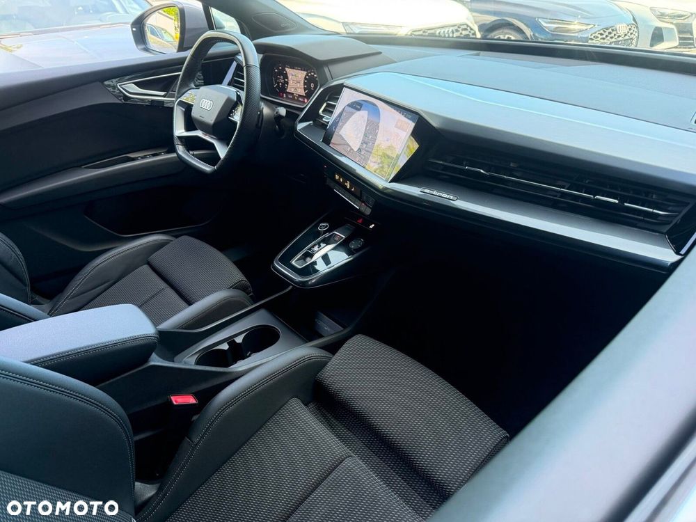Audi Q4 e-tron 35 52kWh S Line - 15